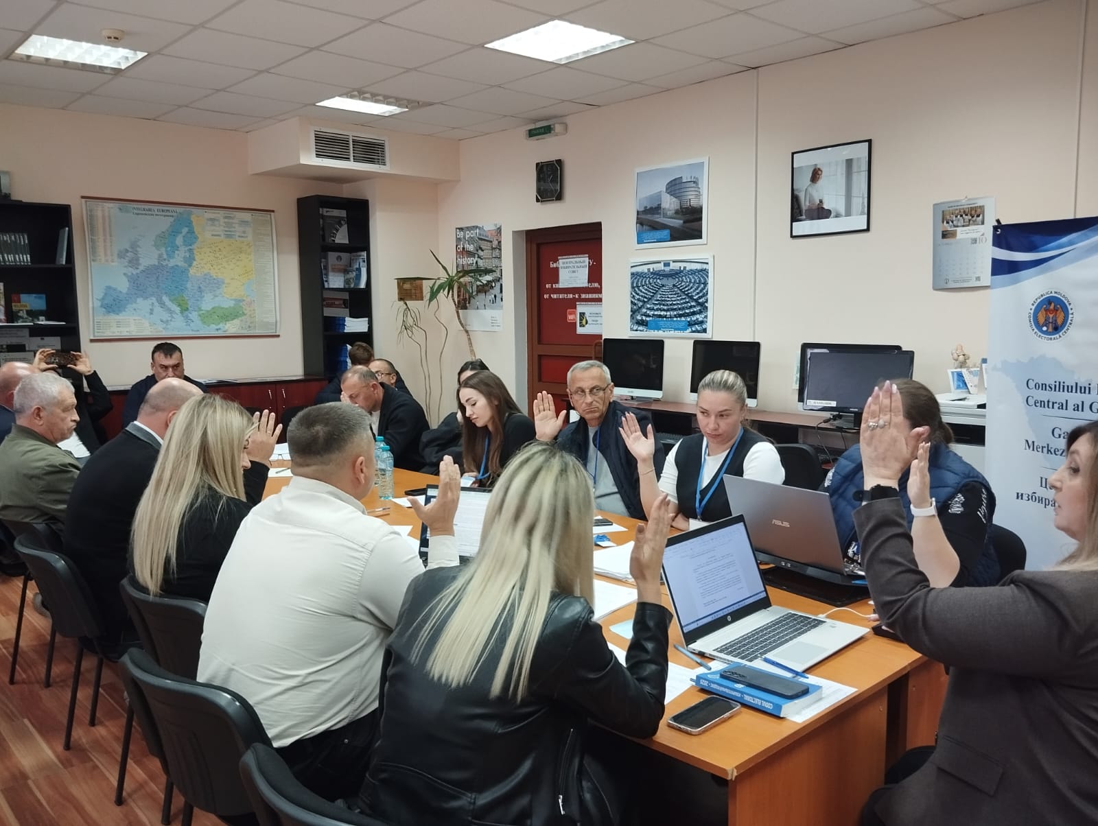 Opt candidați vor fi incluși în buletinul de vot pentru alegerea Guvernatorului (Bașcanului) Găgăuziei